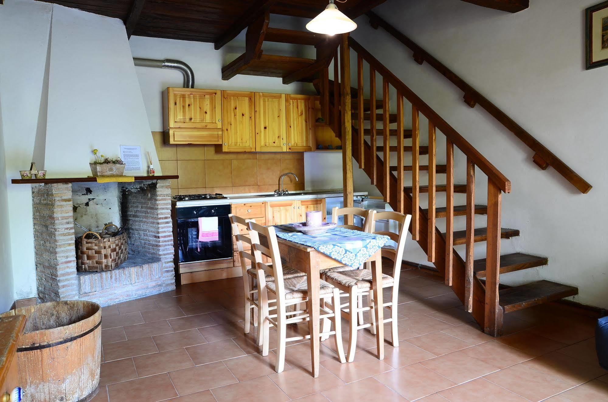 Selvicolle Country House Crispiero Bagian luar foto